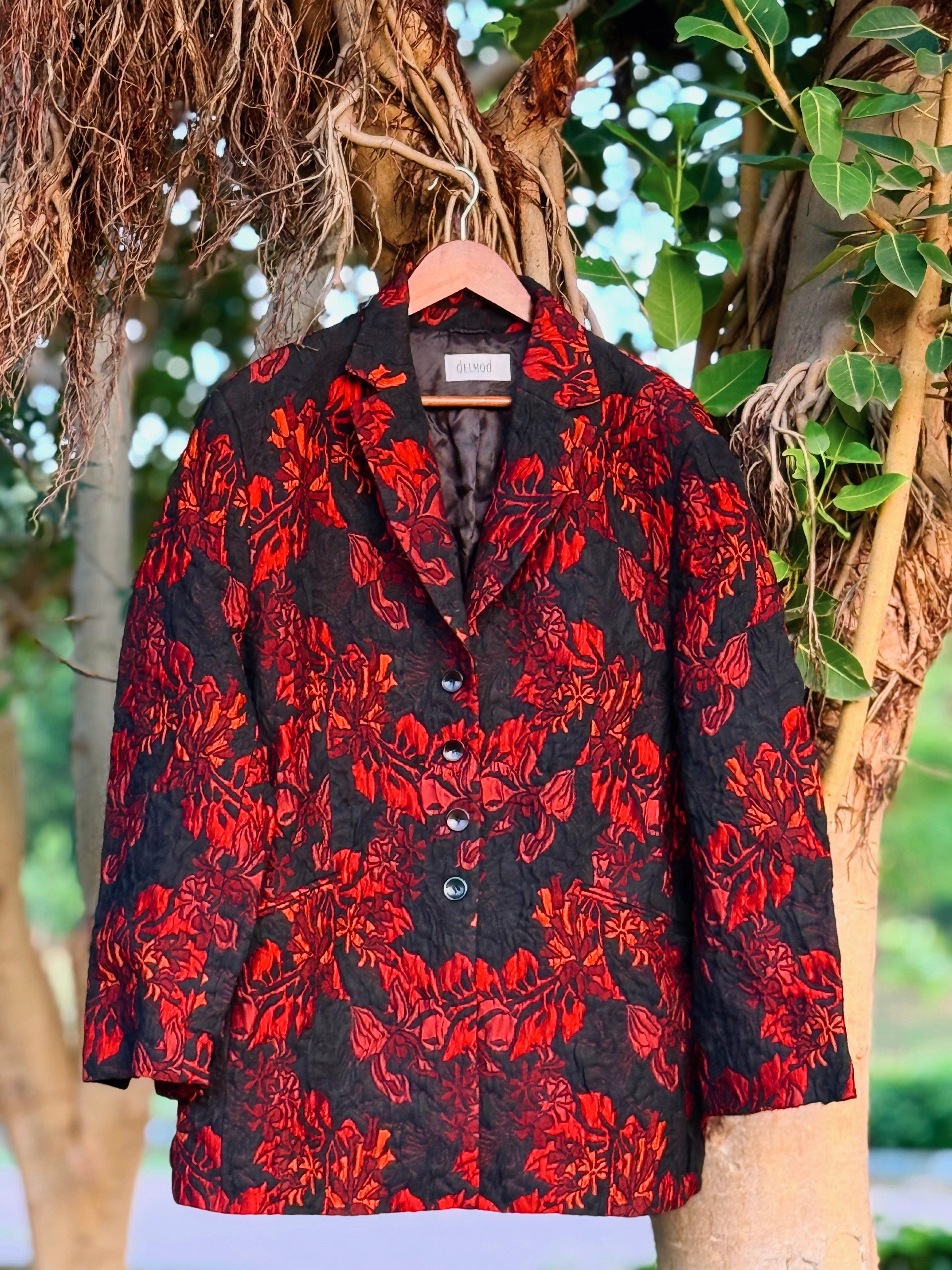 Delmod’s floral textured long blazer