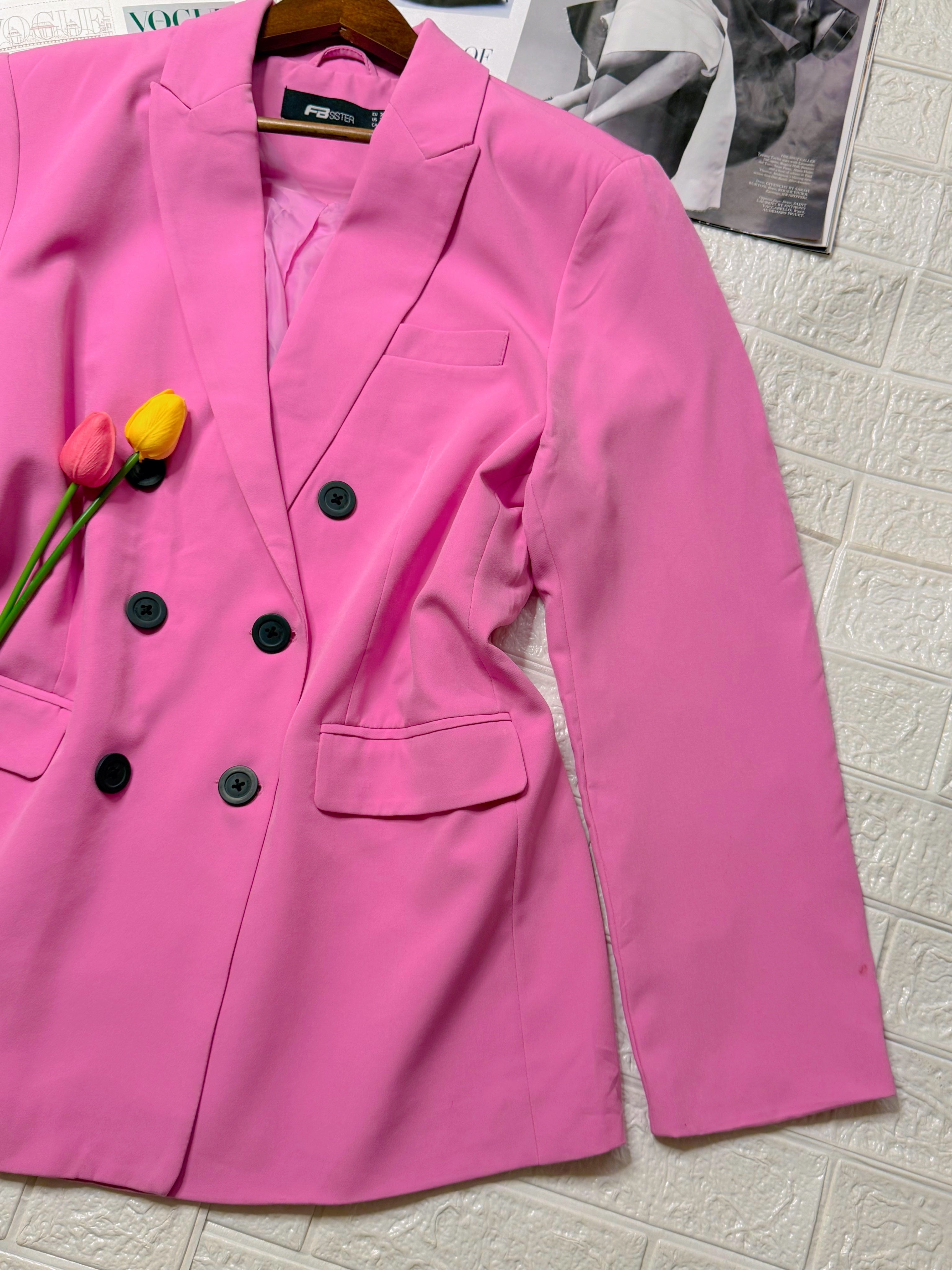 Classic pink oversized blazer