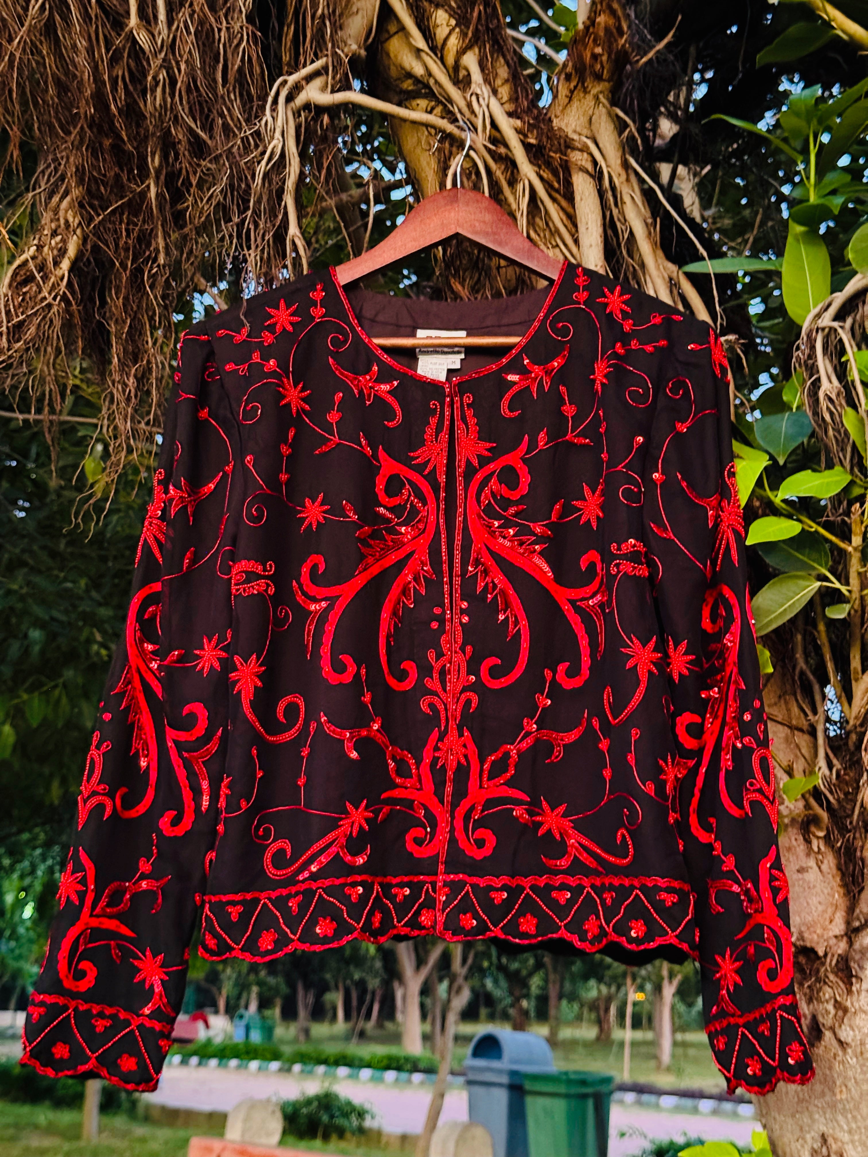 Andretta Donatello handwork embroidery jacket with beautiful bead work detailing