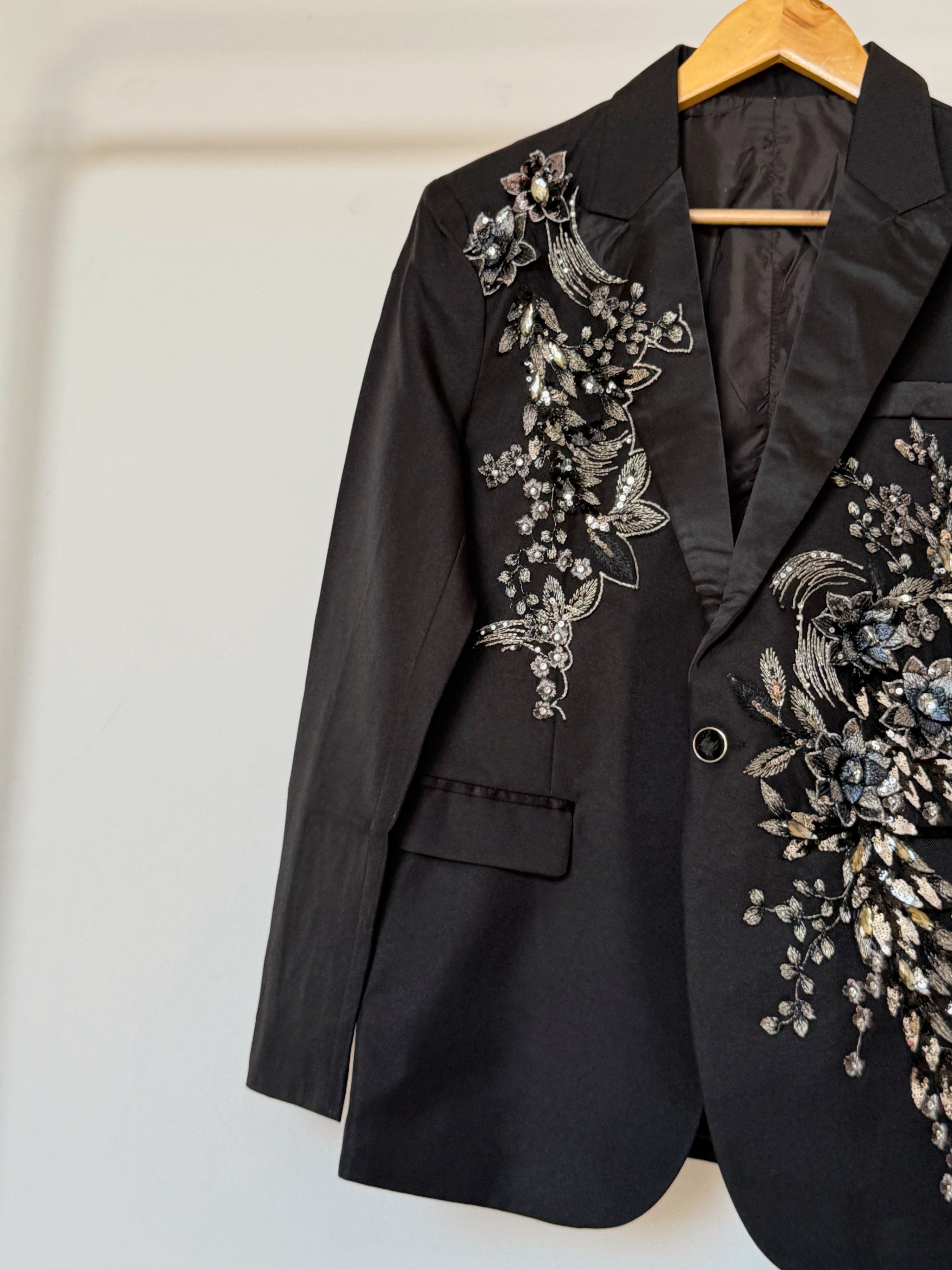 Black embellished unisex blazer