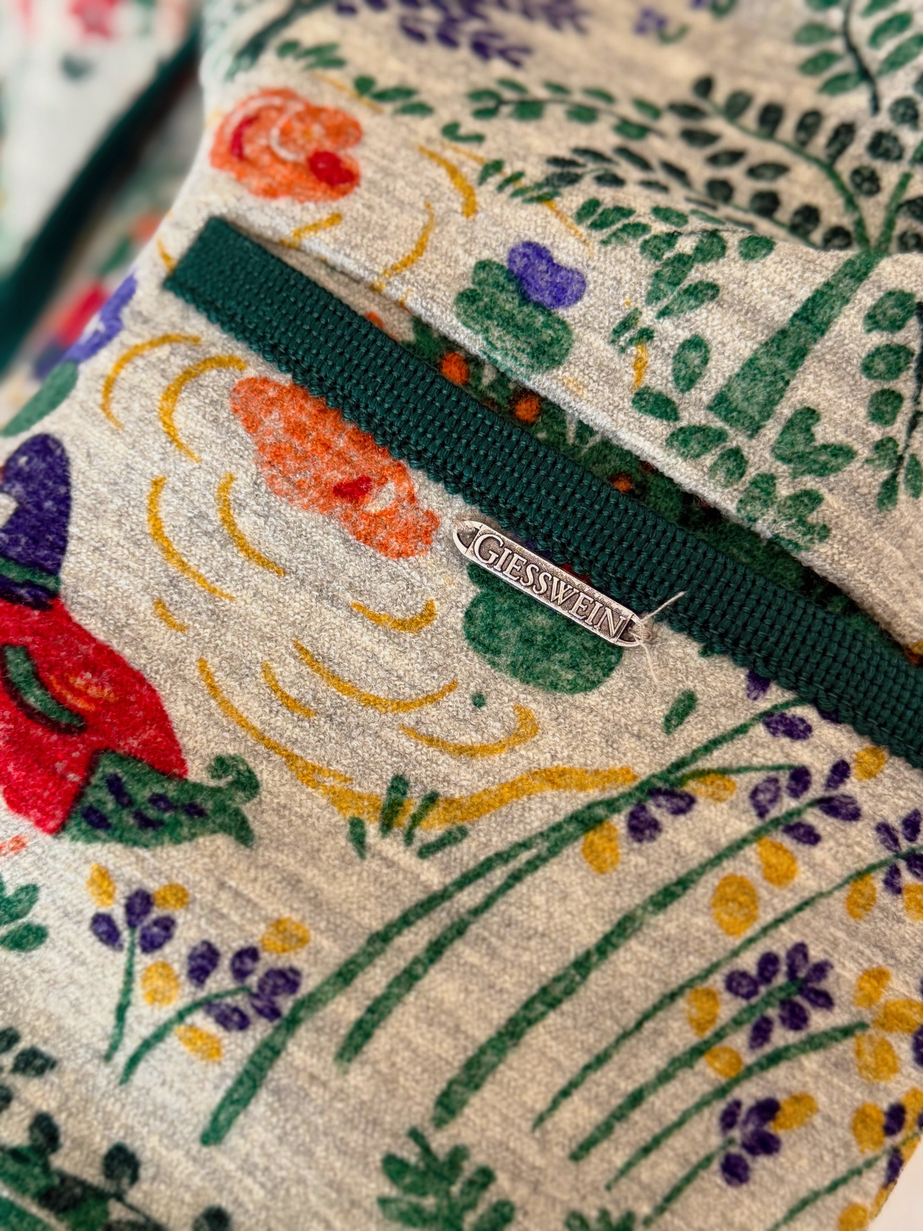 Giesswein garden print vintage jacket