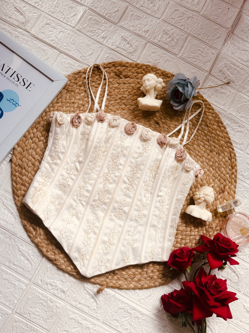Floral appliqué white corset