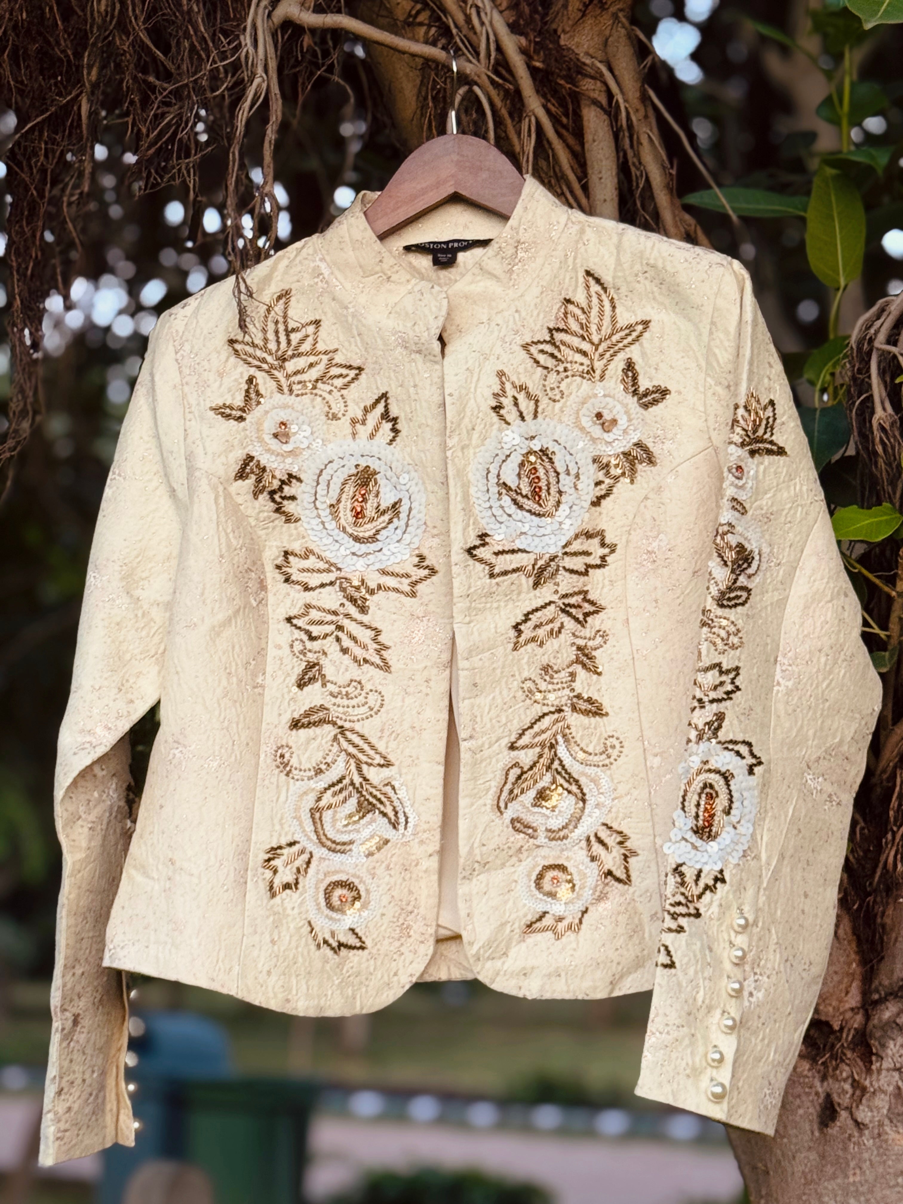 Boston proper cream textured jacket