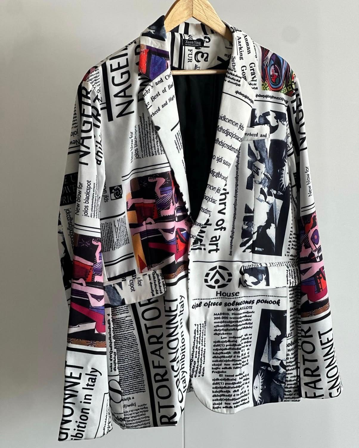 Newspaper Print Lapel Graphic Blazer